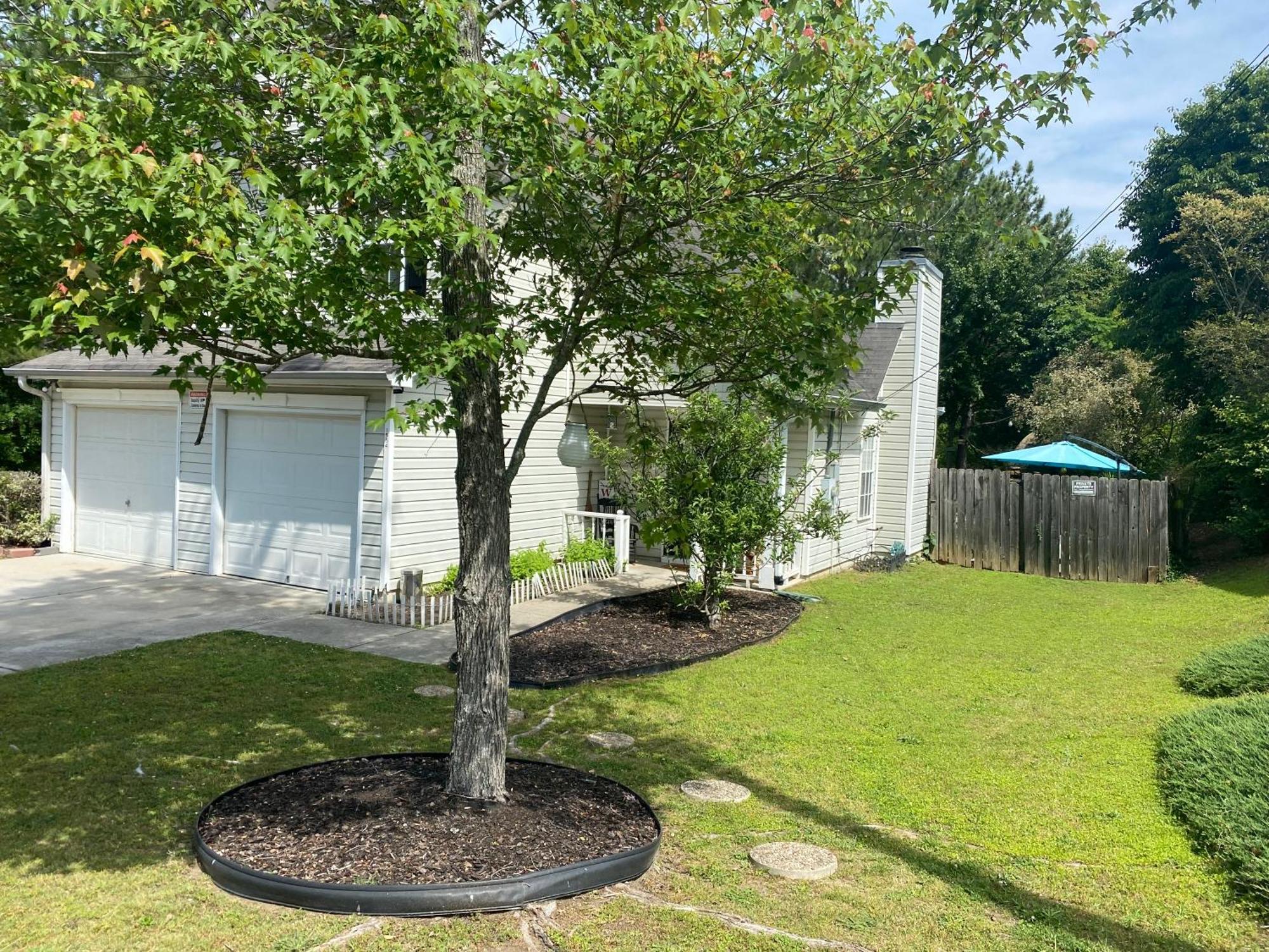 Captivating Home Near Downtown Atl Conley Eksteriør billede
